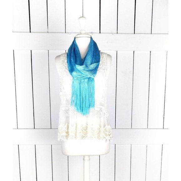 Metallic turquoise blue mesh open weave infinity fringe scarf - Picture 2 of 4